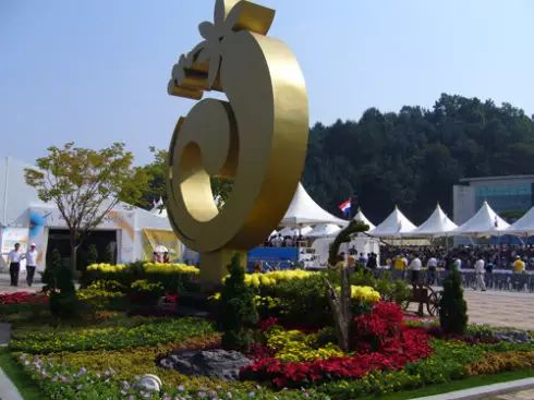 韩国人如何通过食用人参保持健康体格：高丽