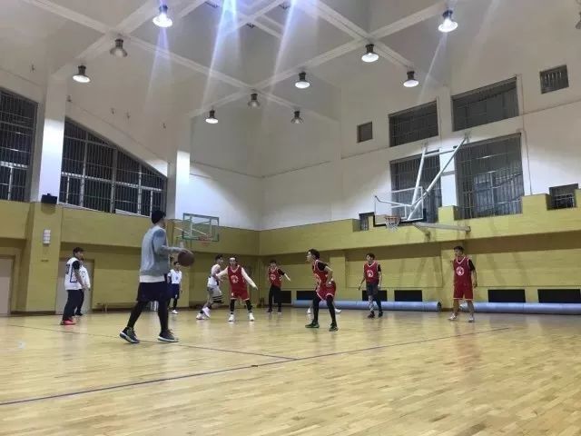 计时篮球净赛规则有哪些_篮球赛净计时规则_篮球赛净时间什么意思