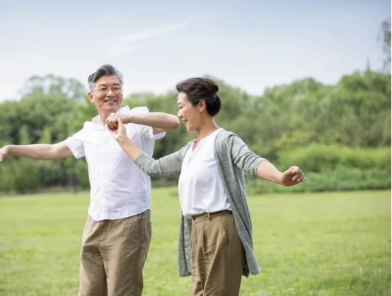 老年人生活方式是怎样的_什么是老年人生活_老年人生活模式