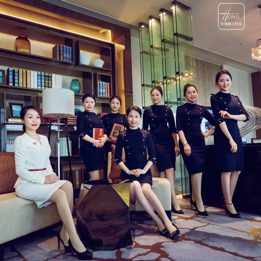结婚请司仪搭场景_旅游结婚请司仪_结婚司仪旅游请客怎么说