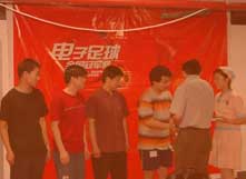 世界杯直接买冠军多少倍_足球世界冠军杯怎么买球_足球杯谁是冠军