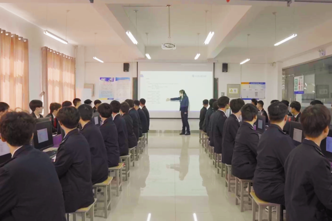 技能改变生活征文_大学技能改变生活_技能改变生活1000字