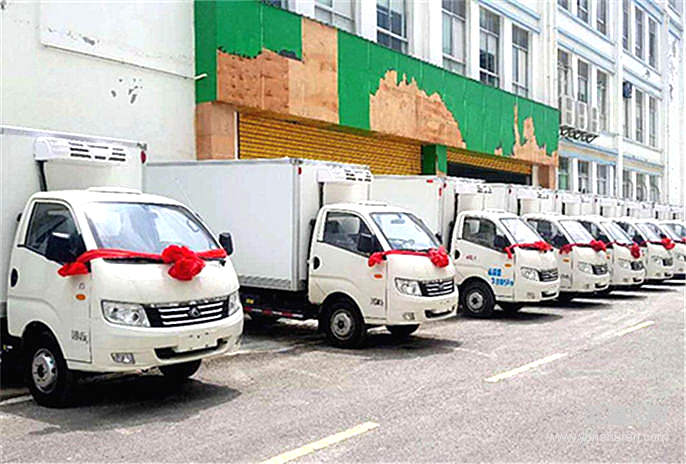 关爱山里娃的午餐——福田时代助力“贵州营养餐 ”配送