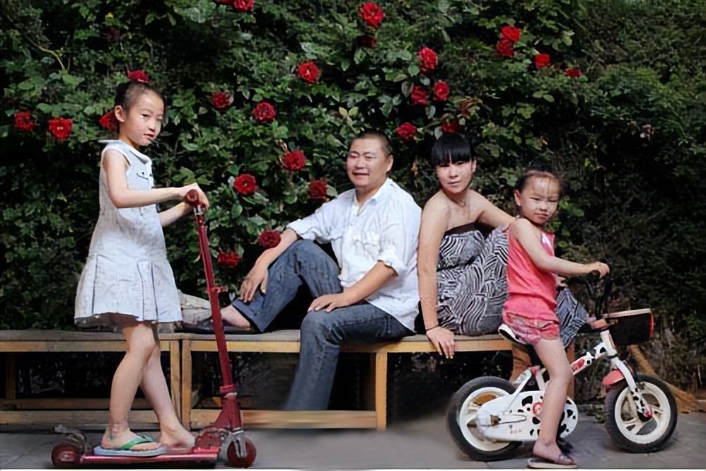 江苏游泳世界冠军_江苏大学游泳冠军女教练_江苏游泳队教练