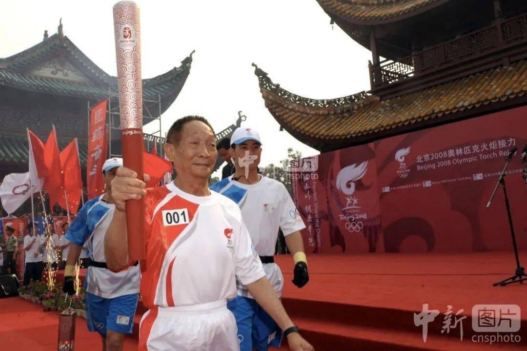 游泳冠军电视剧_游泳冠军的电影_电影游泳冠军叫什么