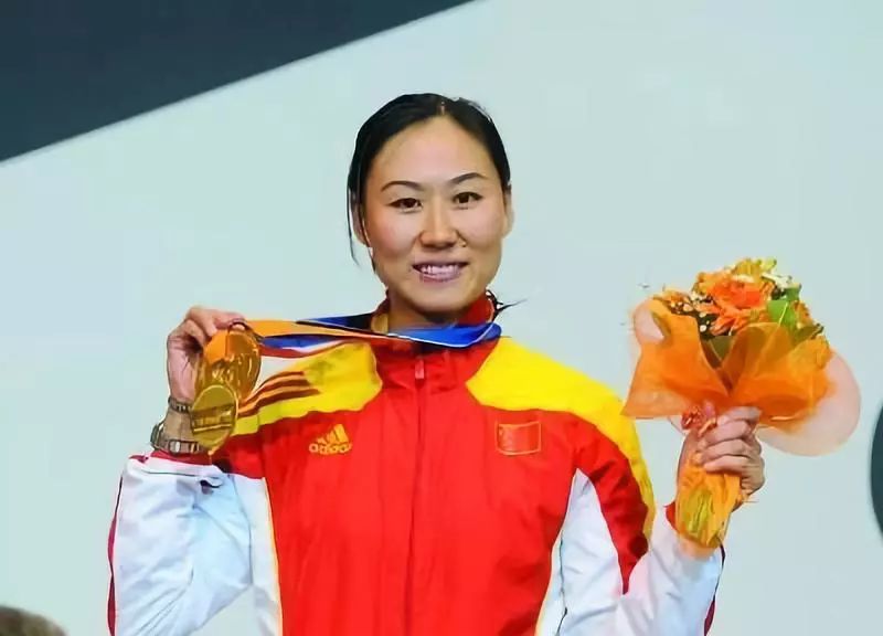 女子冠军击剑中国队名单_中国女子击剑金牌_中国击剑 女子 冠军