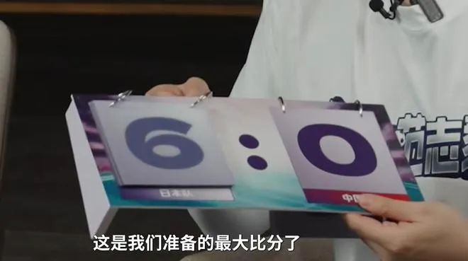 曾经辉煌的足球俱乐部_足球俱乐部历史上十大惨案_足球俱乐部历史最强阵容