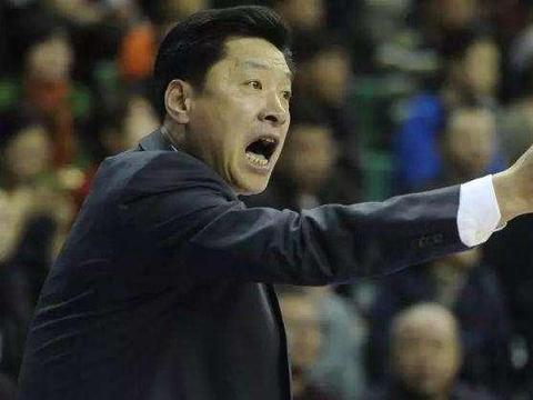 细数中国男篮队员绰号，谁是真正的王者？