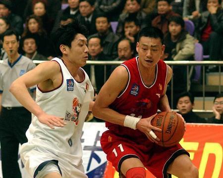 细数中国男篮队员绰号，谁是真正的王者？