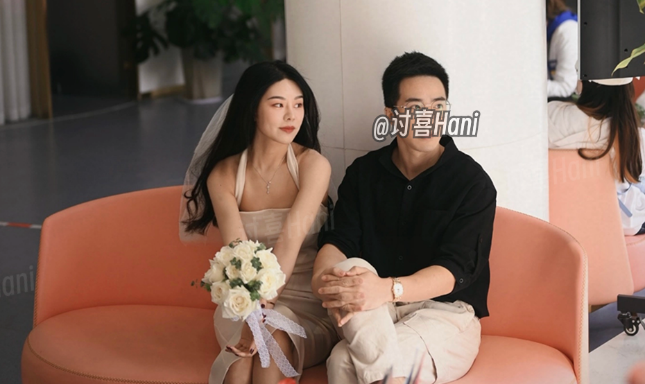 拍婚纱照牙齿太丑怎么办_牙齿不好看婚纱照表情管理_婚纱照牙齿不好看会给修嘛