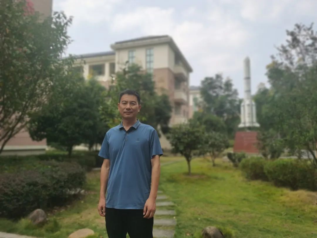 篮球亚洲杯冠军历届冠军_冠军篮球经理国际篮球经理_武义城市社区篮球赛冠军