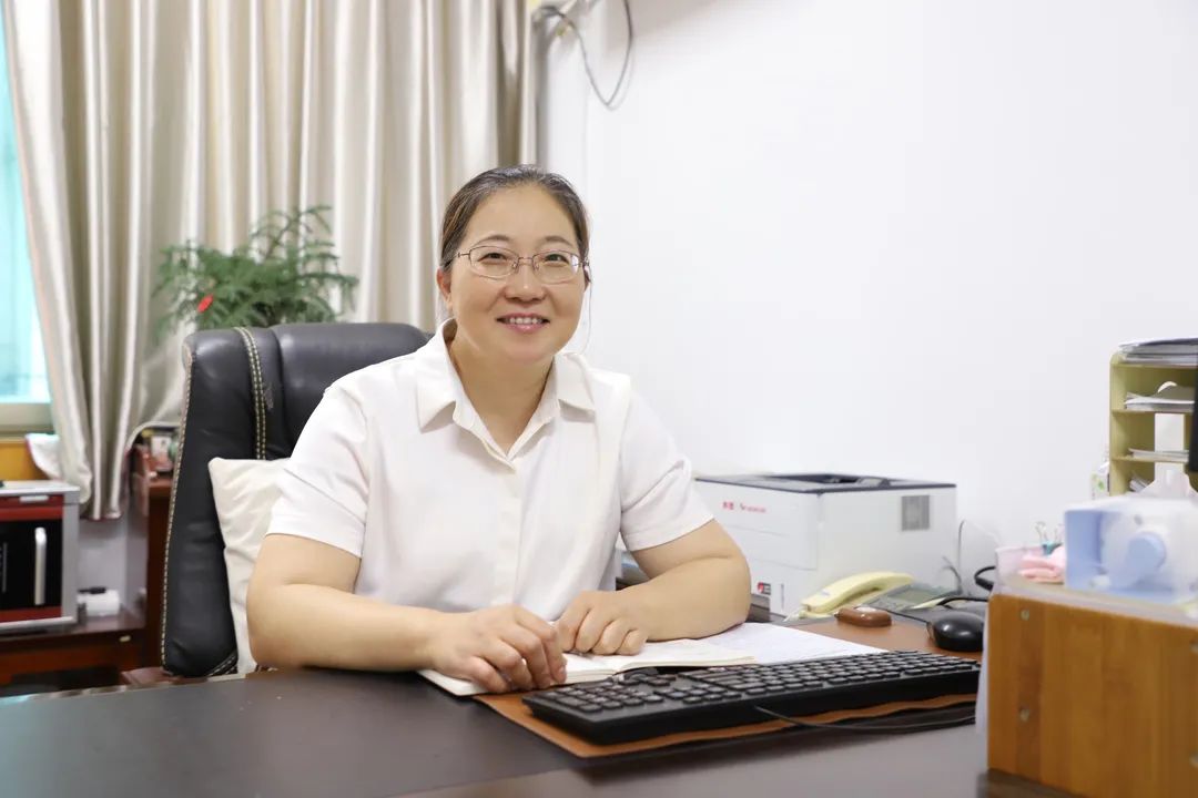 武义城市社区篮球赛冠军_篮球亚洲杯冠军历届冠军_冠军篮球经理国际篮球经理