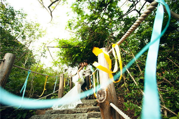 青岛实景婚纱照推荐_青岛婚纱取景地_青岛婚纱照景点