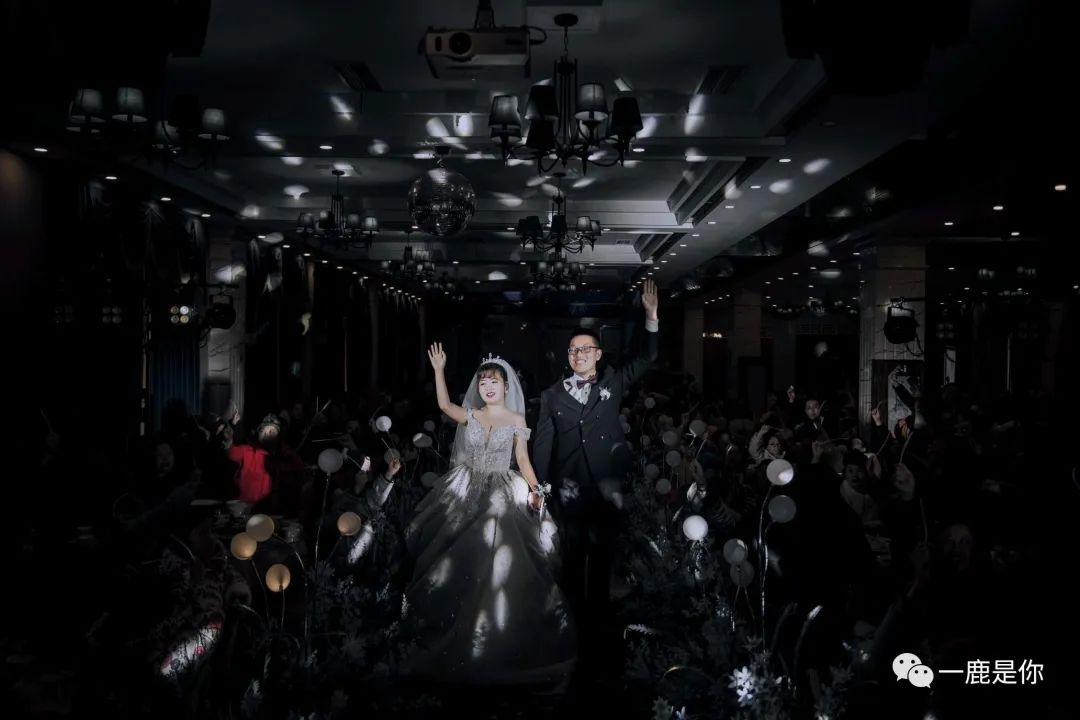 拍婚纱照牙齿太丑怎么办_婚纱照牙齿不好看会给修嘛_牙齿不好看婚纱照表情管理