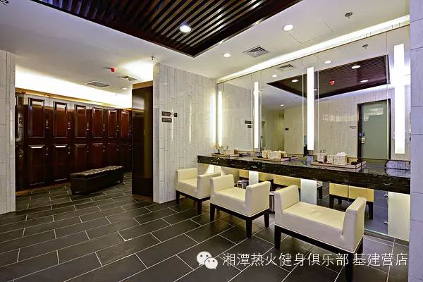 湘潭健身房私教价格_湘潭健身房私教_湘潭轻奢健身工作室