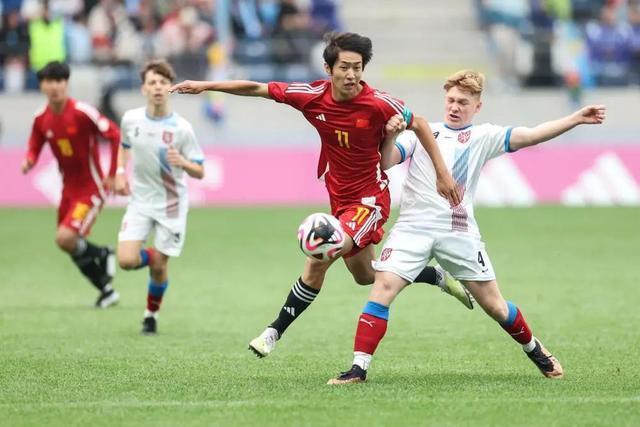 首届国际中体联世界杯：中国男女足夺冠引发