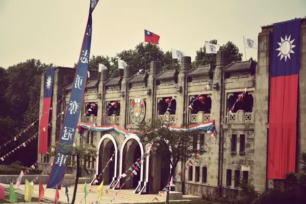 巴赫冠军_巴赫击剑_巴赫是击剑冠军吗为什么