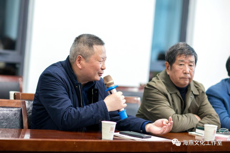 举重冠军采访_举重直播嘉宾_女嘉宾和举重冠军小说