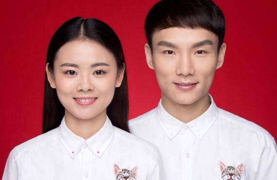 婚纱照自带衣服怎么选_婚纱照必拍衣服_拍婚纱照准备衣服不