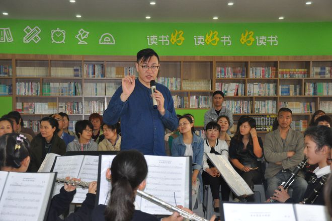 中学足球联赛规则解读视频_中学足球比赛规则详解_视频解读联赛足球规则中学生版