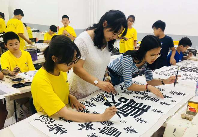 中学足球比赛规则详解_中学足球联赛规则解读视频_视频解读联赛足球规则中学生版