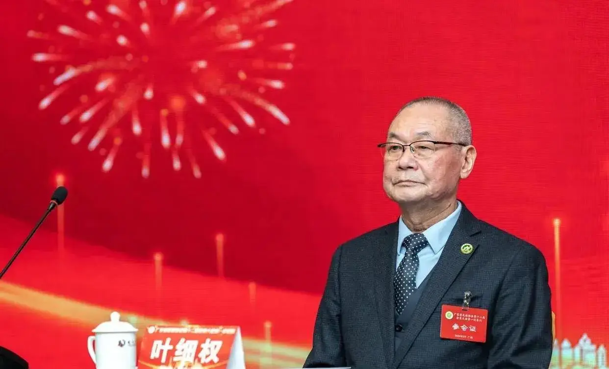 广东足球历史全集_广东足球70年60佳_广东足球队的辉煌历史