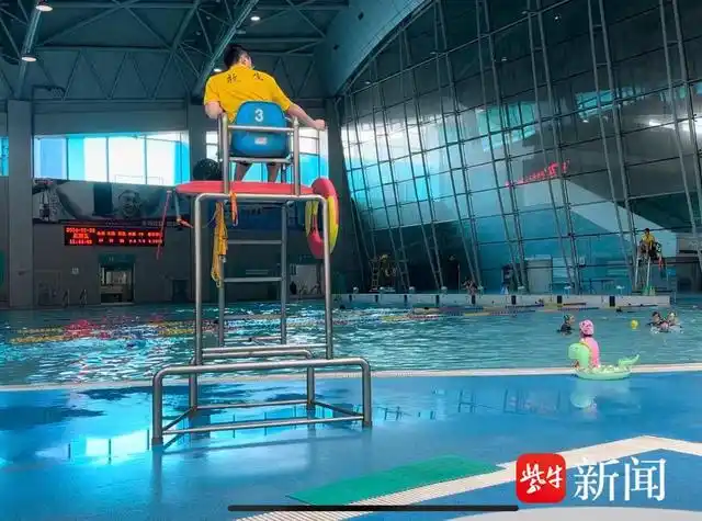 南京游泳健身年卡价格_游泳健身南京分公司_南京健身游泳