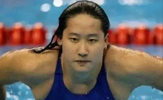 中国女子游泳名将刘子歌视频_游泳冠军刘子歌照片_游泳运动员刘子歌图片