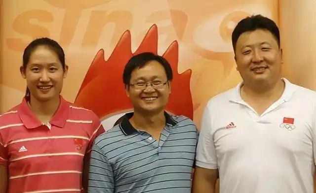 中国女子游泳名将刘子歌视频_游泳运动员刘子歌图片_游泳冠军刘子歌照片