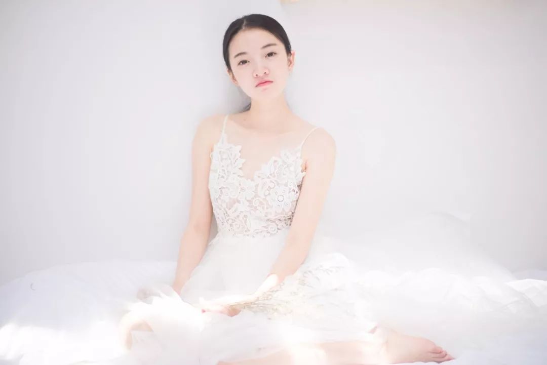 跟朋友一起拍婚纱照行吗_拍婚纱照发朋友圈文案_拍婚纱照的朋友圈
