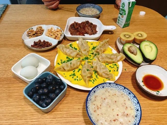 早餐菜谱大全日常家庭健康图片_早餐菜谱大全日常家庭健康食品_家庭日常健康早餐菜谱大全