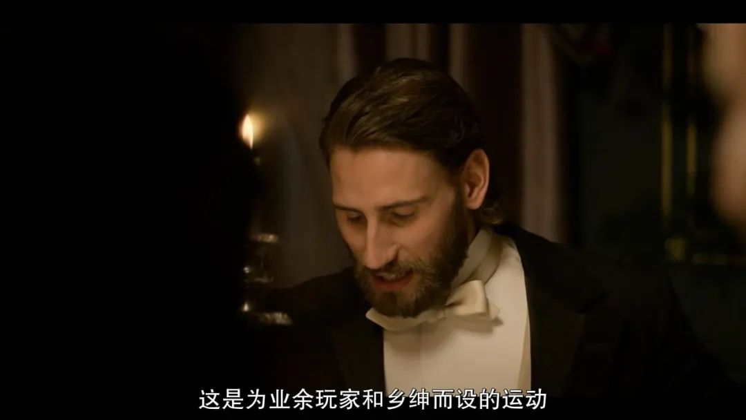 业余足球比赛冠军捧杯_足球捧杯视频_业余足球队奖杯奖项设置
