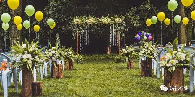 婚庆礼仪小姐的费用_小姐婚庆费用礼仪图片_婚礼礼仪小姐具体做什么