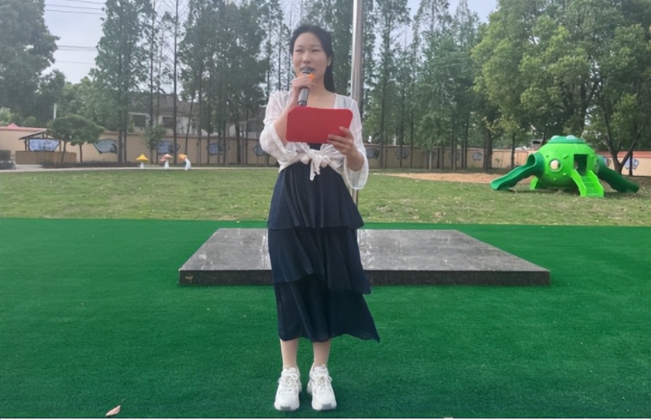 幼儿园中班拍篮球视频_幼儿园中班拍篮球技巧与方法_幼儿篮球中班拍球方案