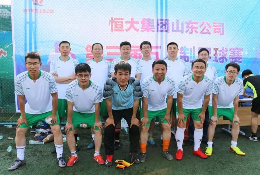 足球守门规则_足球打门什么意思_足球连续打门规则是什么