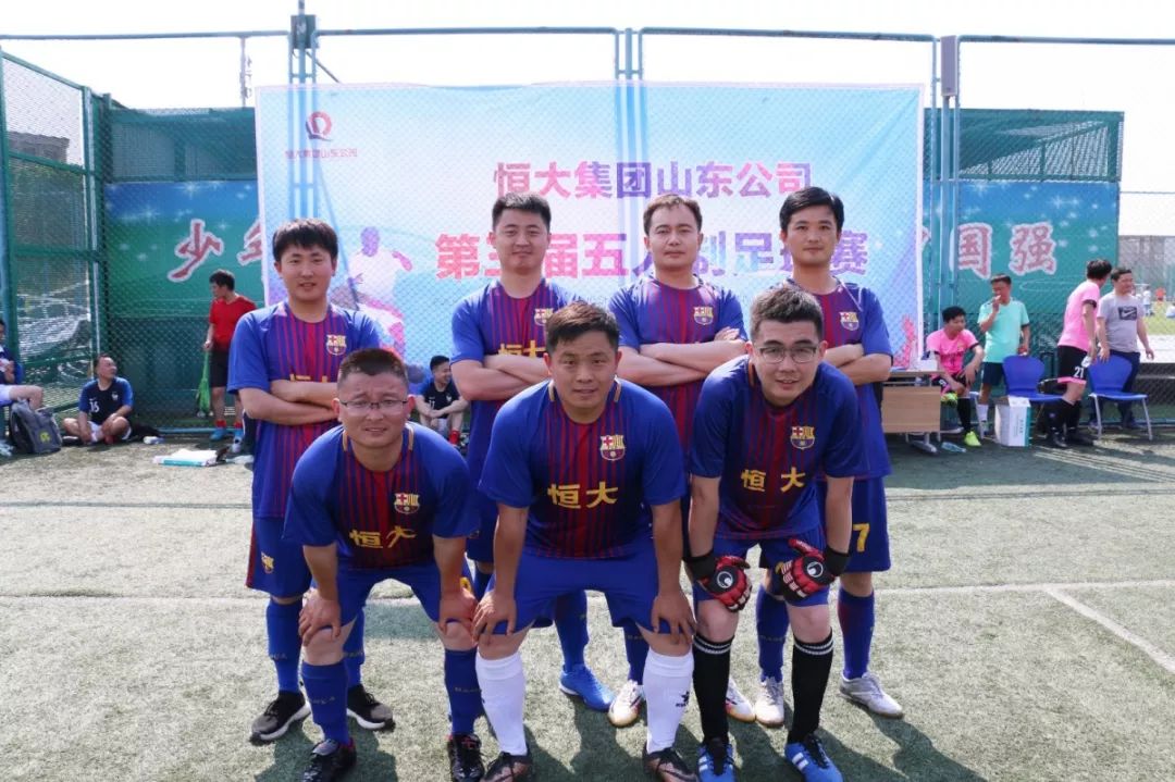 足球连续打门规则是什么_足球打门什么意思_足球守门规则