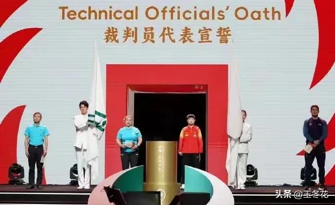 运动员宣誓词格式_运动员运动会宣誓_运动员宣誓