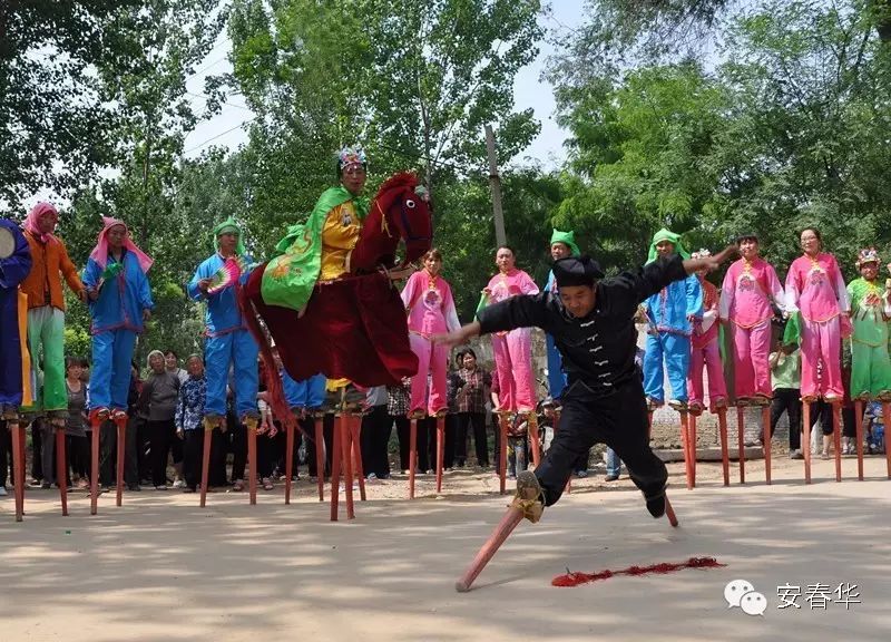 踩踩踩中学生体操_中学体操运动视频锻炼_踩踩踩中学生广播体操