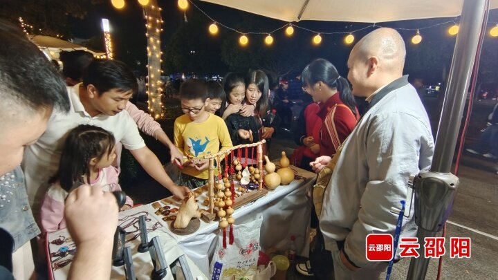 宜春市举重冠军_江西举重队_举重冠军宜昌