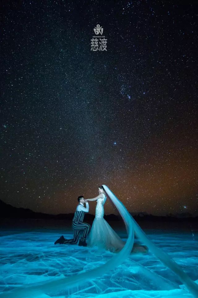 古堡森林婚纱照准备_古堡婚纱照片_森林复古婚纱照