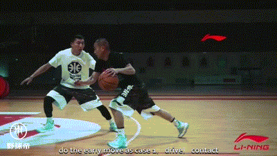 篮球合手后脚步规则_篮球合步是什么_篮球合球步