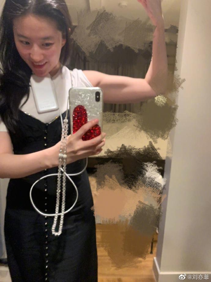 盘点娱乐圈喜欢健身的女明星，你最羡慕谁的身材？