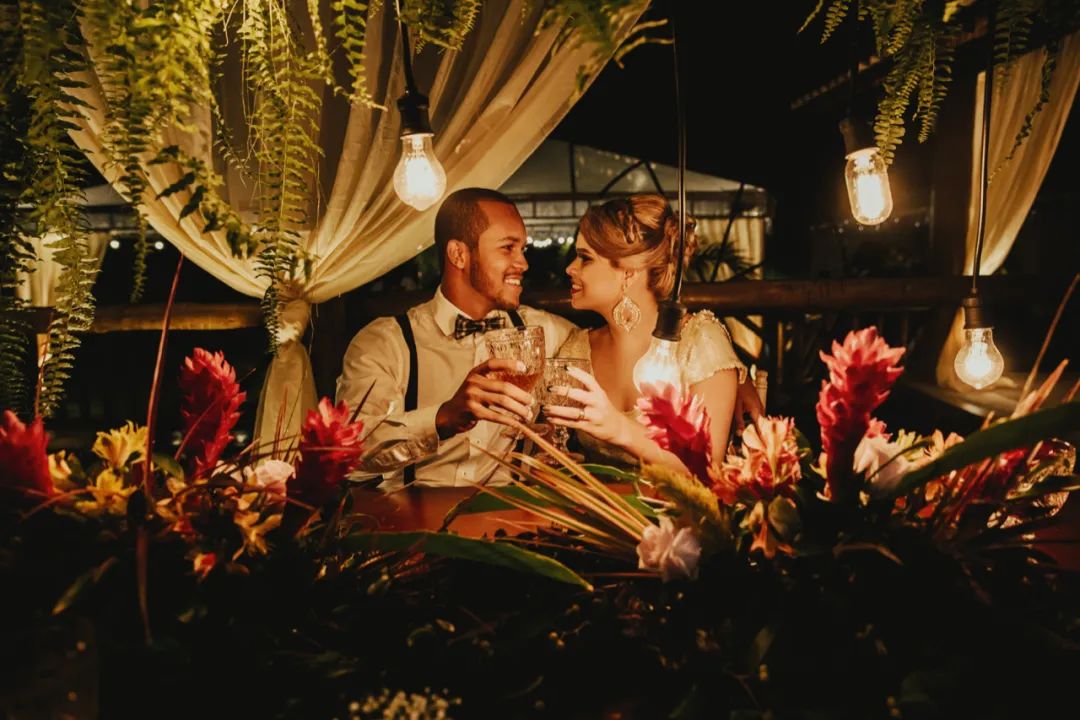婚纱照拍个性普通人可以看吗_普通人个性婚纱照怎么拍_婚纱照拍个性普通人怎么拍