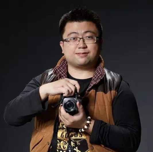 婚纱照拍个性普通人可以看吗_婚纱照拍个性普通人怎么拍_普通人个性婚纱照怎么拍