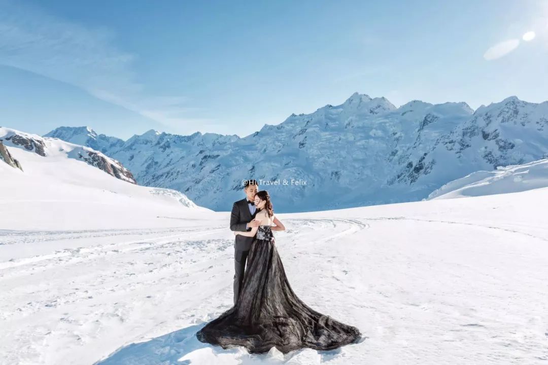 复古外景婚纱照山景_婚纱照复古风_婚纱外景地