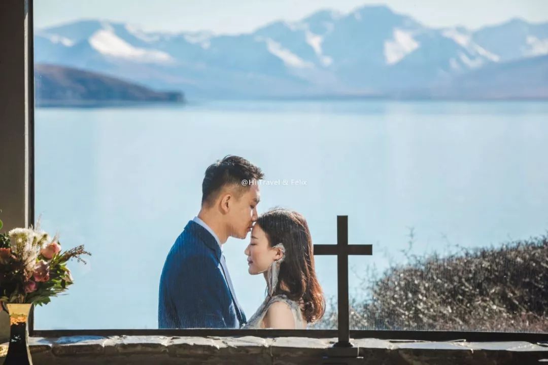 婚纱外景地_婚纱照复古风_复古外景婚纱照山景