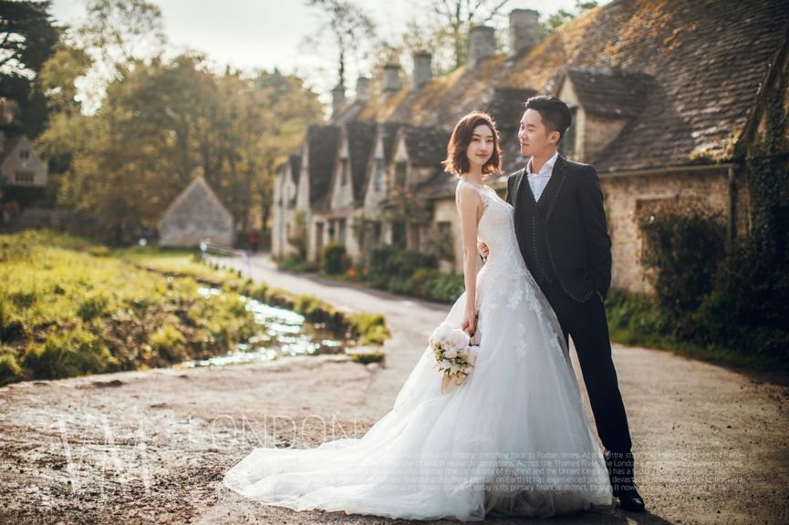 复古外景婚纱照山景_婚纱照复古风格种类图片大全_婚纱照复古
