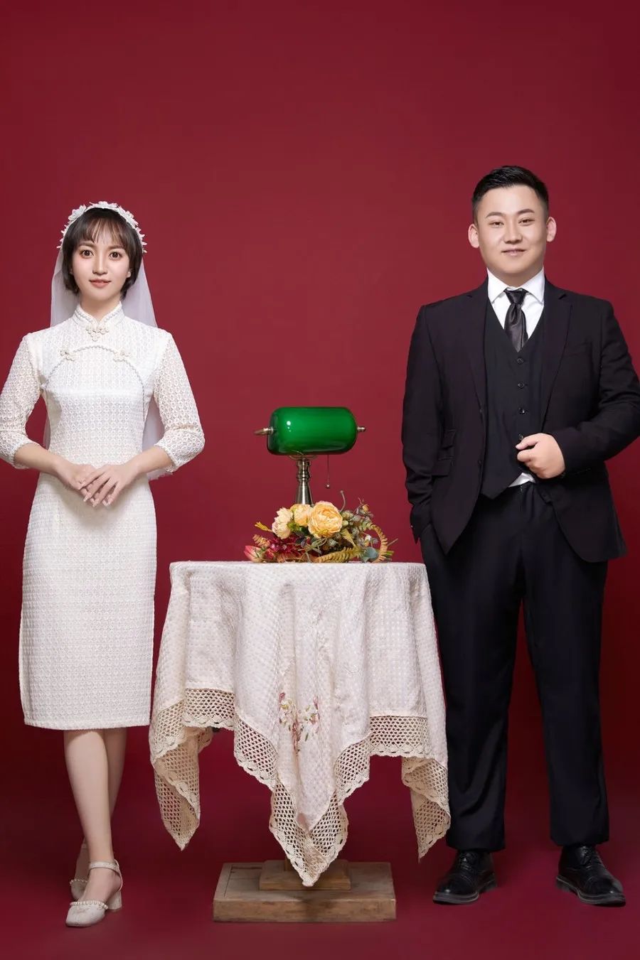 婚纱季节外景照拍什么好_婚纱照拍外景在什么季节_婚纱季节外景照拍多久