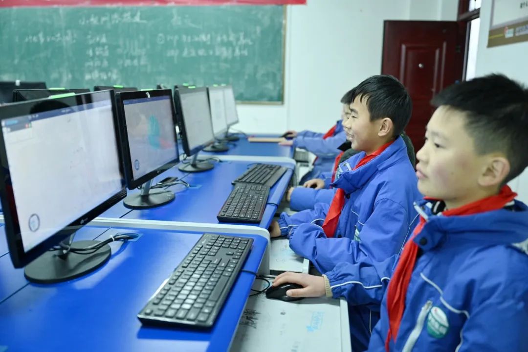 快速进阶篮球技巧图解_篮球进阶基本功_篮球进阶是什么意思