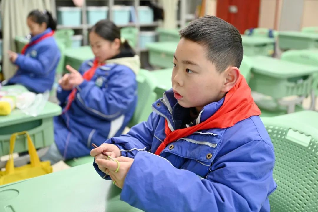 篮球进阶是什么意思_快速进阶篮球技巧图解_篮球进阶基本功